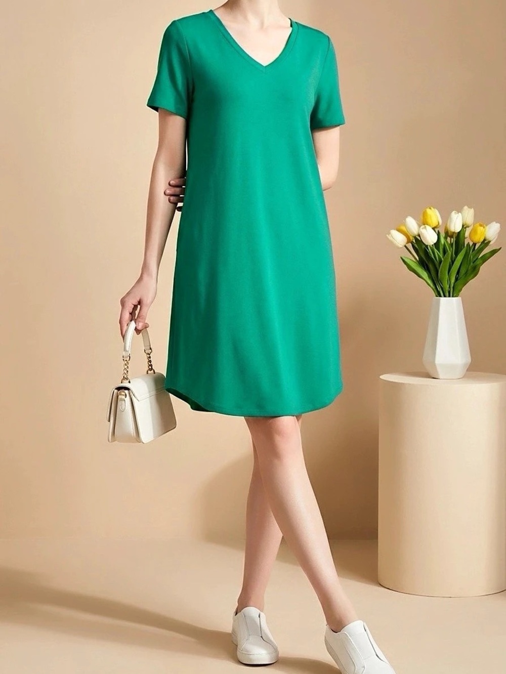 Zennana Premium Women’s V-Neck Mini Dress in Green Size Large Pockets EUC